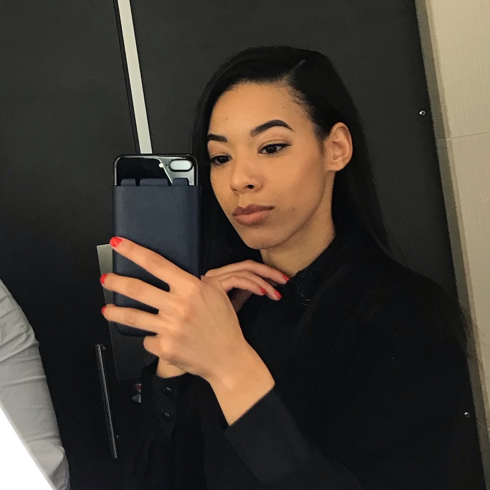 Meet your Posher, Brittani